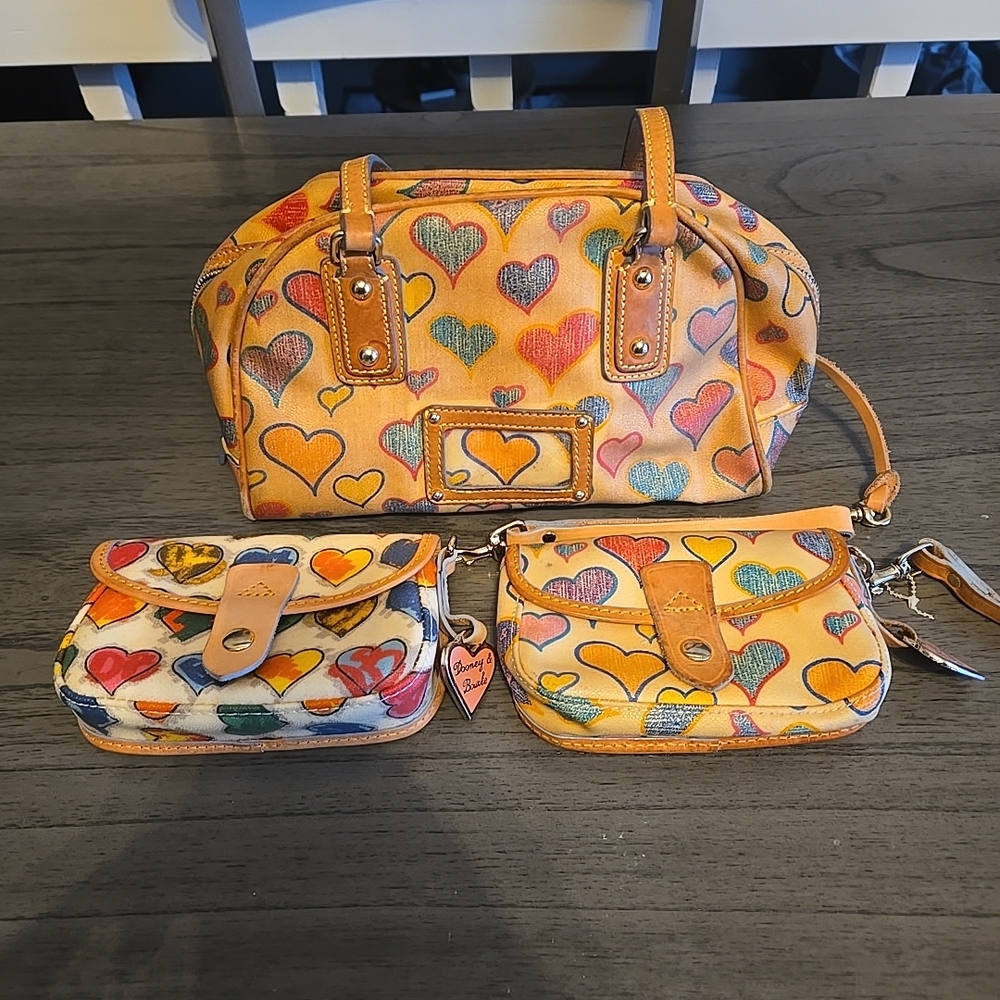 DOONEY & BOURKE Sweetheart Collection Scribble Heart Charm Handbag 3 Pcs Set